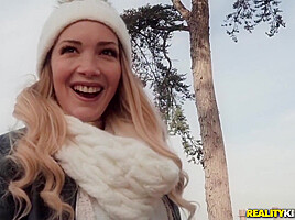 Paola Gets More Than A Tour – Alberto Blanco And Paola Guerra