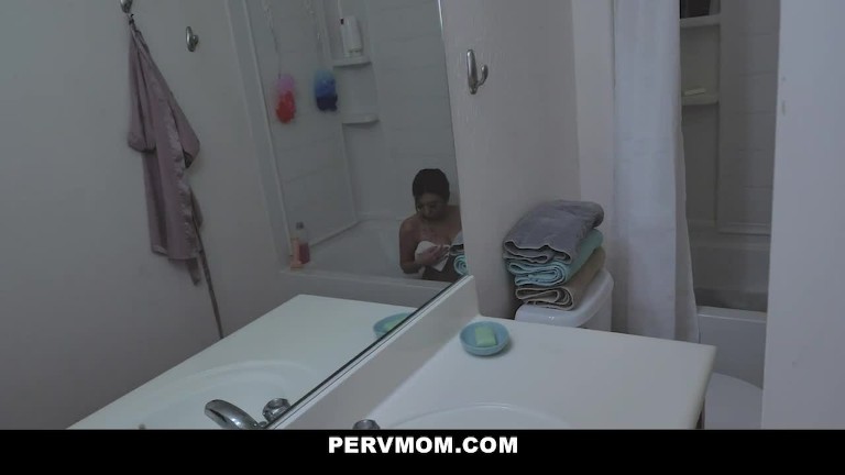 PervMom – Big Tits Tattooed Stepmom Cheats On Husband With Her Stepson