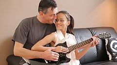OLD4K. Old musician plays guitar for teen babe then he fucks her