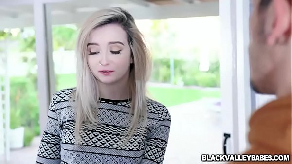 The Neighbour and Maya Bijou 8 min