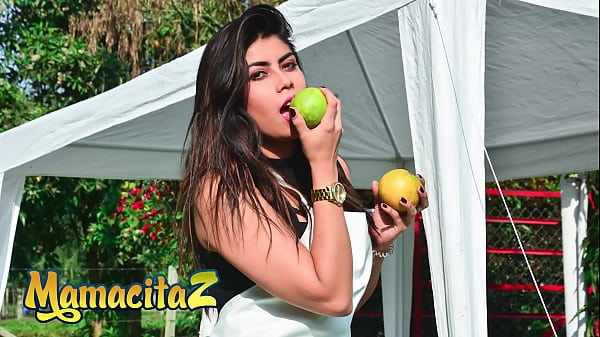 CARNE DEL MERCADO – Carmen Lara – Latina Teen Rough Drilled By Pedro
