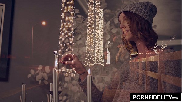 PORNFIDELITY Katy Kiss A Piece of Winter Tail