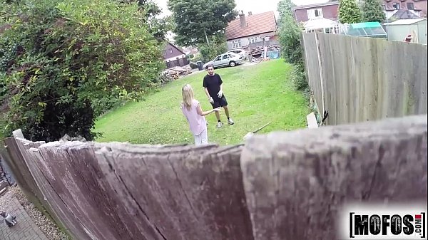 Mofos.com – Carla Cox – Pervs On Patrol