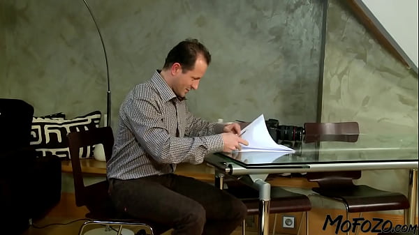 MOFOZO.com – Blonde Student In Her First Porn Movie