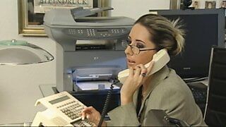 Office Girls – Episode 1