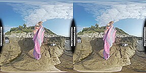 Risky Public Beach Masturbating On Vacation With Hot Ginger Lea Sunbathing And Vibrating Rfo