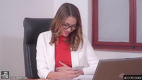 Ani Blackfox – My Bosses Dpd Me At Work (21.04.2017) – Mirror