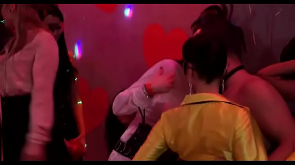 Tight wet cracks are stretched to the maximum during fuckfest party