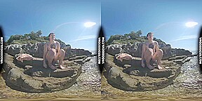 Tattoo Girl Brille Risky Public Beach Masturbation On Seaside Vacation