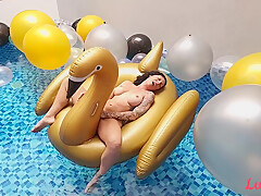 Sexy Looner Pool Time – For – Verified Amateurs