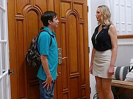 Lilly James is one hot seductive cougar