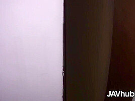 Akiho Nishimura meets her boyfriend in a hotel for a fuck