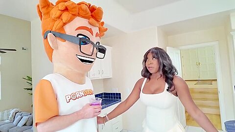 Amari Annes Blowjob Chugs My Banana For A Cum-on-tits Finale!
