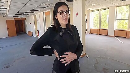 Anal Drilled Realtor Stepmother Id Like To Fuck