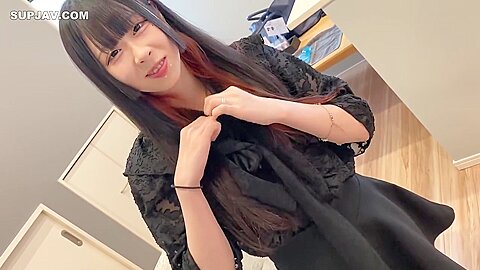 Cute Japanese Teen 18+. Cute Face And Body