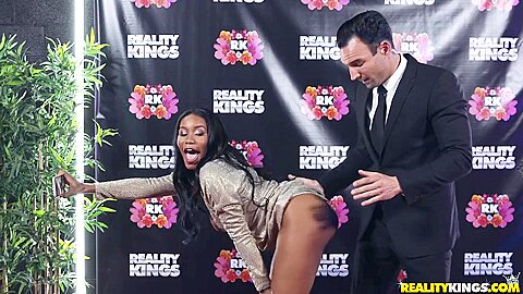 Naughty Ebony Bombshell Breathtaking Adult Clip