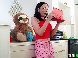 Selina Imai & Peter Green in Lap Dance for a Raise – MyBabySittersClub